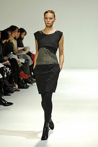 BST thu/đông 2008 của Narciso Rodriguez - 3