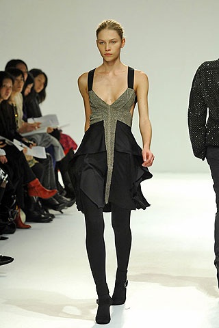 BST thu/đông 2008 của Narciso Rodriguez - 2