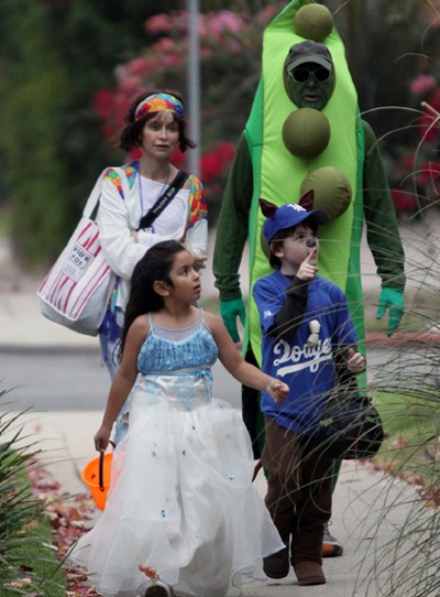 Những hình ảnh Halloween vui nhộn của người nổi tiếng - 4 Những hình ảnh Halloween vui nhộn của người nổi tiếng - 4