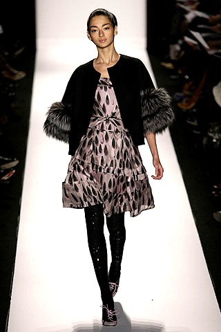 BST thu/đông 2007 của Carolina Herrera - 10