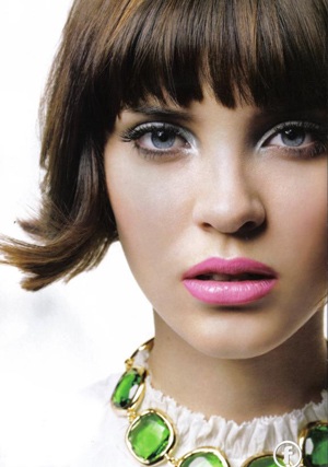 Alison Nix - Một vẻ đẹp Mỹ rất lạ - 4 Alison Nix - Một vẻ đẹp Mỹ rất lạ - 4