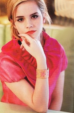 “Phù thủy nhỏ” Emma Watson đã lớn - 4