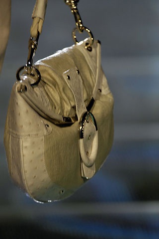 Phụ trang quyến rũ của Versace - 9 Phụ trang quyến rũ của Versace - 9