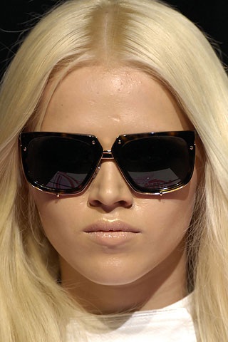 Phụ trang quyến rũ của Versace - 26 Phụ trang quyến rũ của Versace - 26