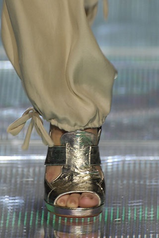 Phụ trang quyến rũ của Versace - 2 Phụ trang quyến rũ của Versace - 2