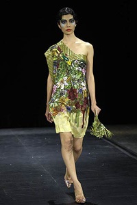 BST xuân - hè 2007 của Basso & Brooke  - 18