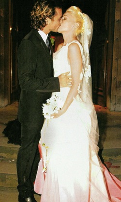 Những chiếc váy cưới đẹp nhất - 9