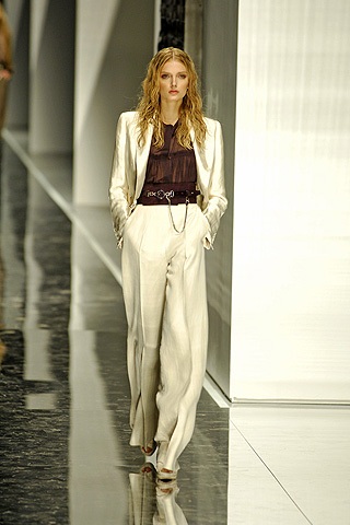 BST xuân/hè 2008 của Gianfranco Ferré - 1