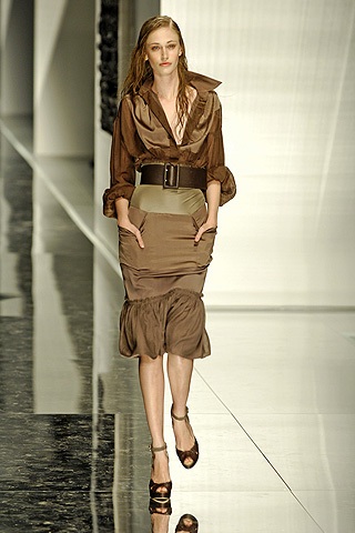 BST xuân/hè 2008 của Gianfranco Ferré - 17