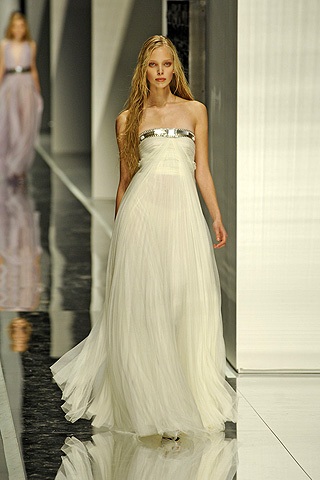 BST xuân/hè 2008 của Gianfranco Ferré - 9