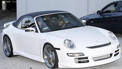 “Vòng một” của Vic ngày càng “nở nang”? - 3 “Vòng một” của Vic ngày càng “nở nang”? - 3