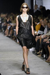 BST xuân/hè 2007 của Derek Lam - 22