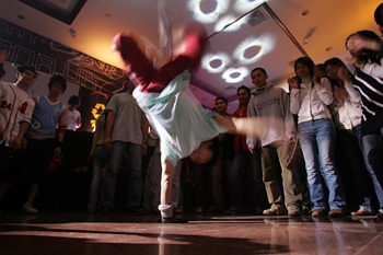 Đêm nhạc của những vũ điệu cuồng nhiệt - 1