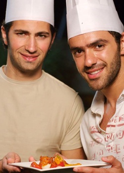 Mr World 2007: Các thí sinh sôi nổi tranh tài - 2