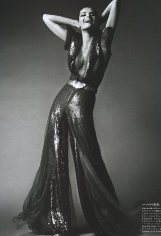 Gợi cảm như Isabeli Fontana - 5 Gợi cảm như Isabeli Fontana - 5