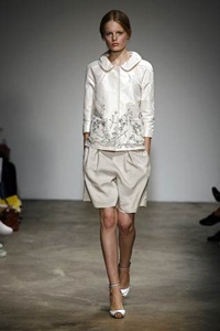 Rất mong manh... - 12