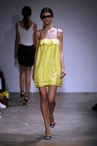 Rất mong manh... - 19