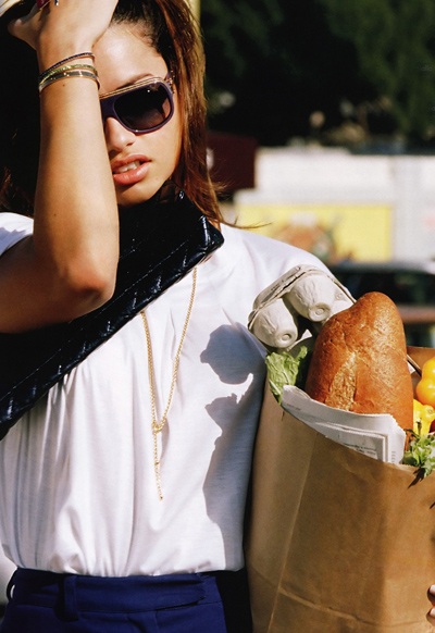 Chùm ảnh “lạ” của siêu mẫu Adriana Lima    - 3