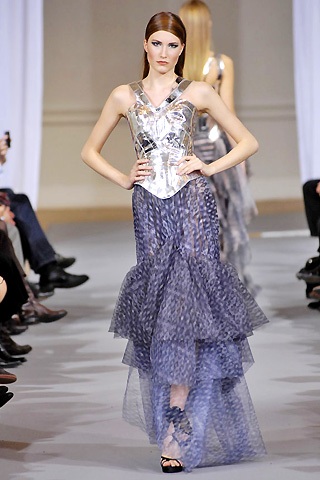 Vẻ đẹp xa hoa của Dominique Sirop - 15