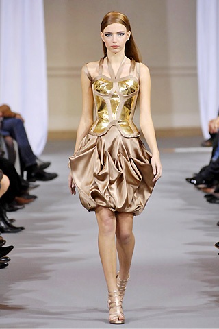 Vẻ đẹp xa hoa của Dominique Sirop - 9