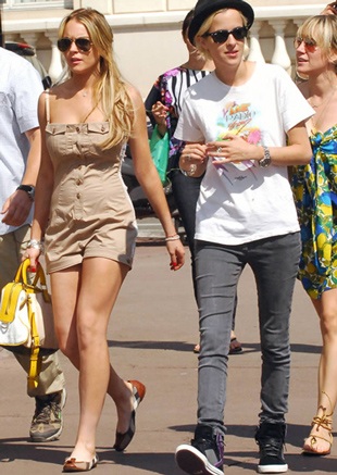 Lindsay Lohan công khai hôn người đồng giới - 1 Lindsay Lohan công khai hôn người đồng giới - 1