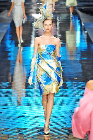 BST cao cấp của Valentino - 18