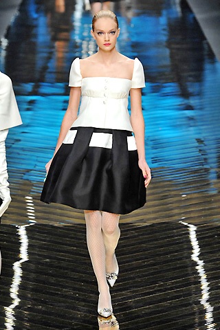 BST cao cấp của Valentino - 22