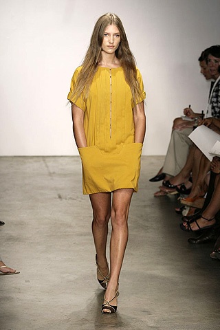 Vẻ đẹp lãng mạn trong BST Sari Gueron - 11