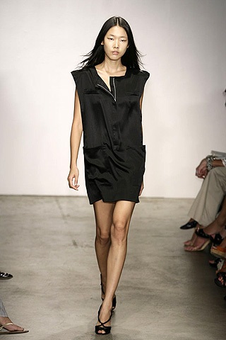 Vẻ đẹp lãng mạn trong BST Sari Gueron - 6