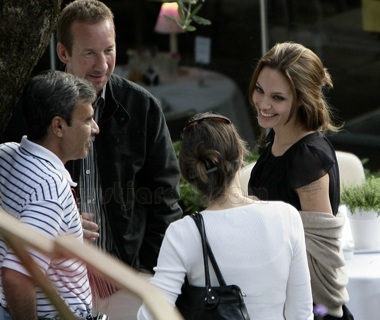 Hình ảnh đại gia đình "ông bà Smith" tại LHP Cannes - 5