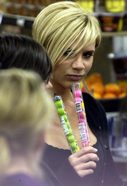 Bà Beck bận rộn chợ búa - 4