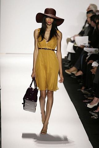 Vẻ quyến rũ của Badgley Mischka - 9 Vẻ quyến rũ của Badgley Mischka - 9