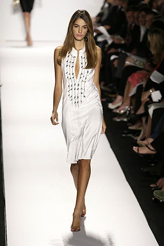 Vẻ quyến rũ của Badgley Mischka - 3 Vẻ quyến rũ của Badgley Mischka - 3