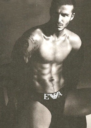 David Beckham khoe ảnh quảng cáo đồ lót - 1