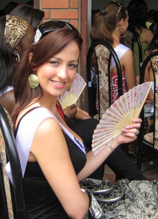 Dấu ấn nhan sắc ở làng SOS - 10