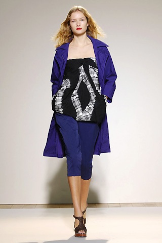 BST xuân/hè 2008 của Nicole Farhi - 13