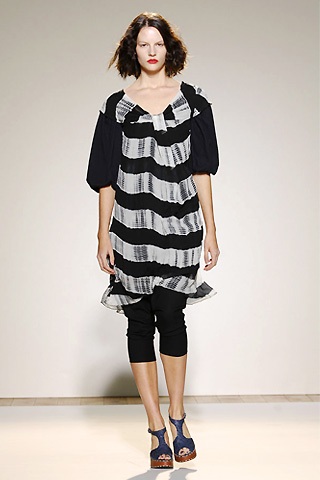 BST xuân/hè 2008 của Nicole Farhi - 12