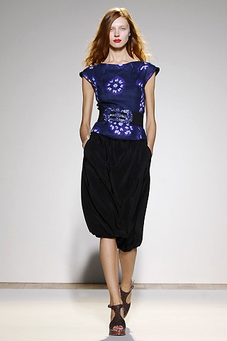 BST xuân/hè 2008 của Nicole Farhi - 19