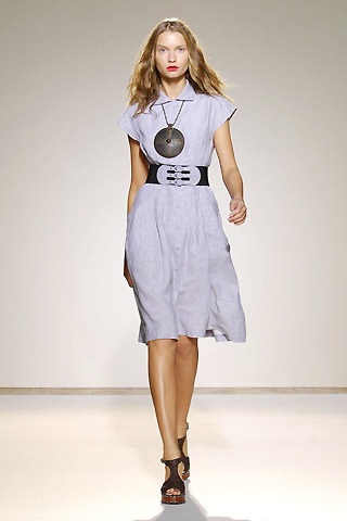 BST xuân/hè 2008 của Nicole Farhi - 14