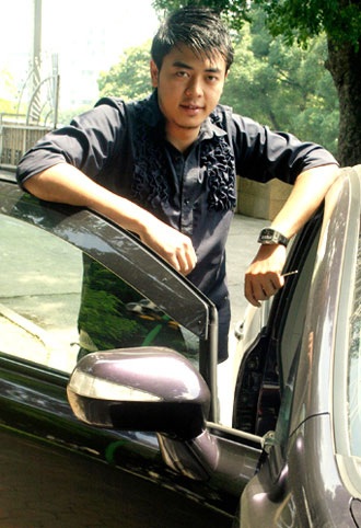 MC Tuấn Tú: Không dựa vào sự nổi tiếng để bán đĩa  - 1