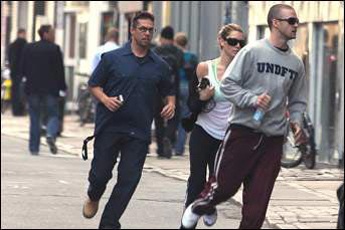 Justin Timberlake chạy bộ cùng Jessica Biel - 1 Justin Timberlake chạy bộ cùng Jessica Biel - 1