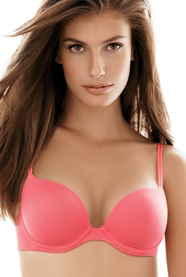 Gợi cảm như Caroline Francischini  - 4