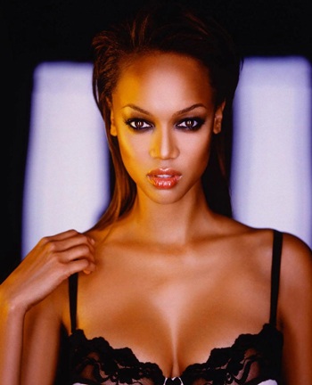 10 kiều nữ có vòng một đẹp nhất Hollywood - 2 10 kiều nữ có vòng một đẹp nhất Hollywood - 2