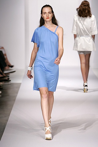 Vẻ trẻ trung và đơn giản của Generra - 14