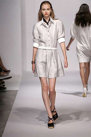 Vẻ trẻ trung và đơn giản của Generra - 11