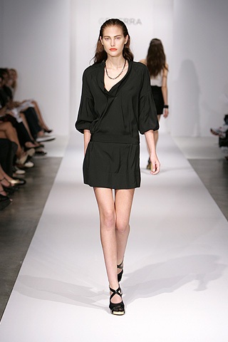 Vẻ trẻ trung và đơn giản của Generra - 4