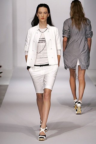 Vẻ trẻ trung và đơn giản của Generra - 16