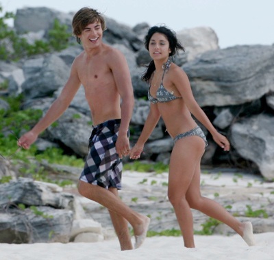 Kỳ nghỉ lãng mạn của cặp “sao” High School Musical - 1