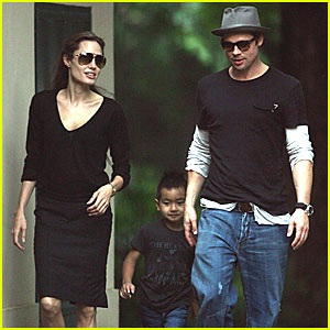 Gia đình Brangelina vui chơi ở Pháp - 1 Gia đình Brangelina vui chơi ở Pháp - 1