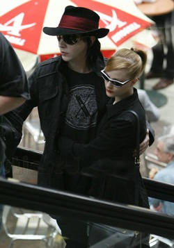 Evan Rachel Wood tâm sự về bạn trai lập dị - 3